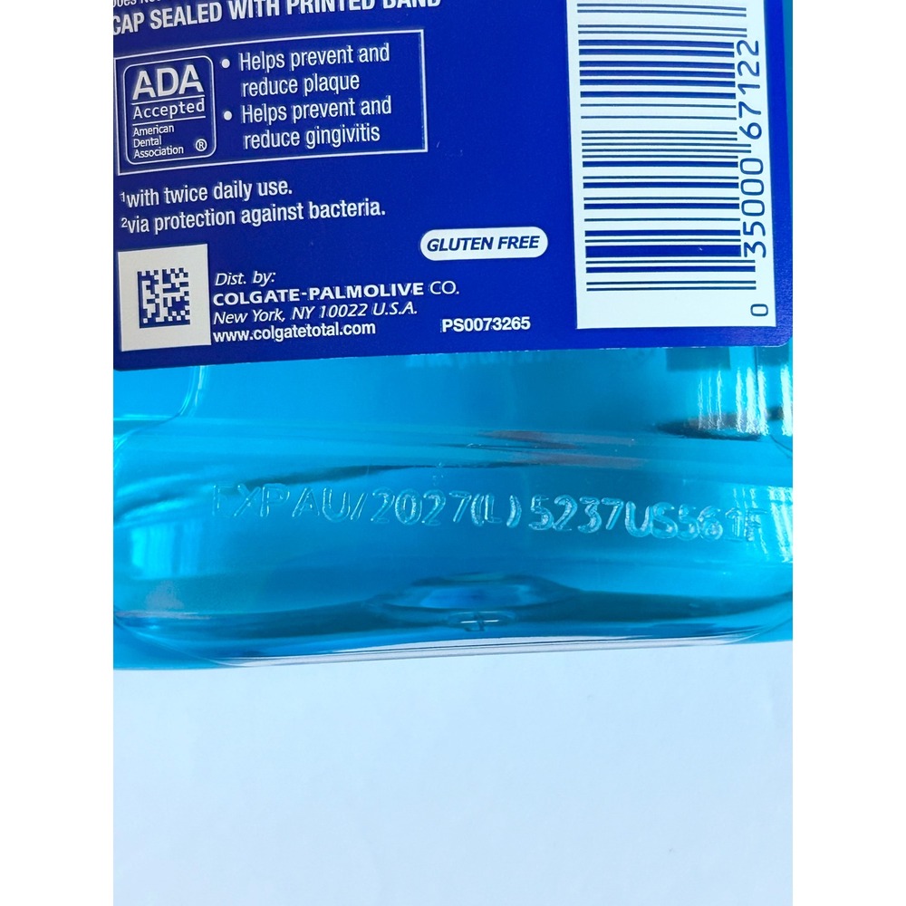 Colgate Total Peppermint Mouthwash and Whitening Toothpaste Set - Picture 3 of 3